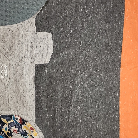 Jumping Beans Colorblock Tank Top. Size 6 - Picture 3 of 3